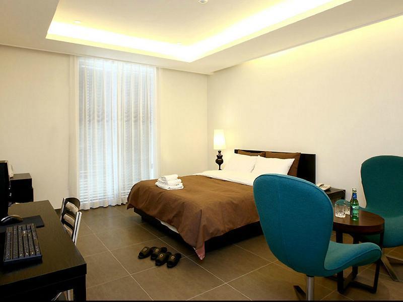 G Tourist Hotel Wolmido Incheon Esterno foto