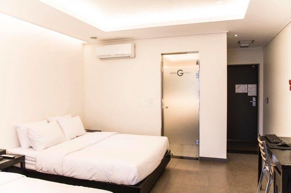 G Tourist Hotel Wolmido Incheon Esterno foto