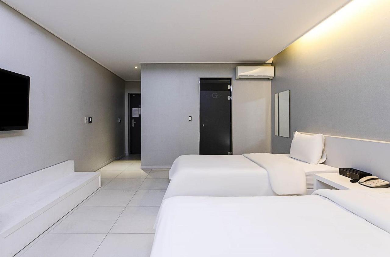 G Tourist Hotel Wolmido Incheon Esterno foto
